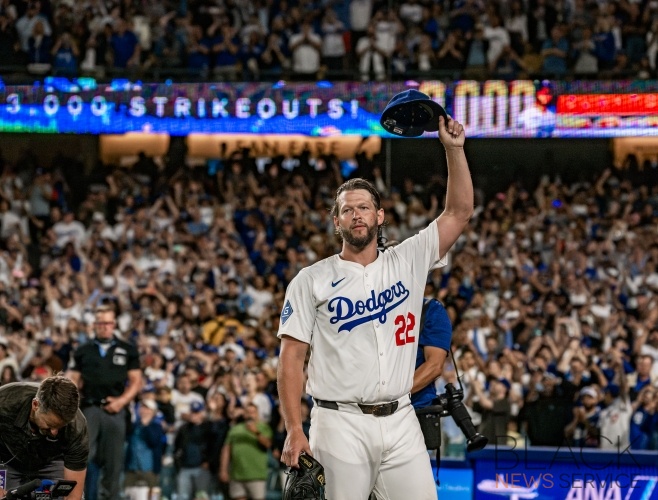 Dodgers Defeat White Sox 5-4