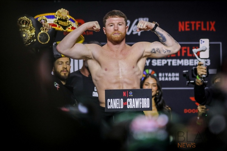 Canelo vs Crawford - Weigh In
