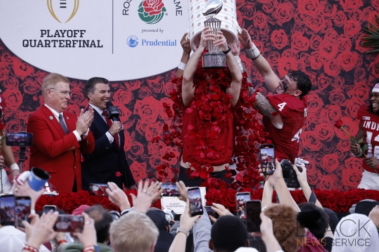 Indiana Defeats Alabama 38-3