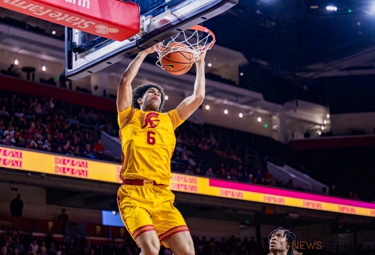 Trojans Defeat Rutgers 78-75