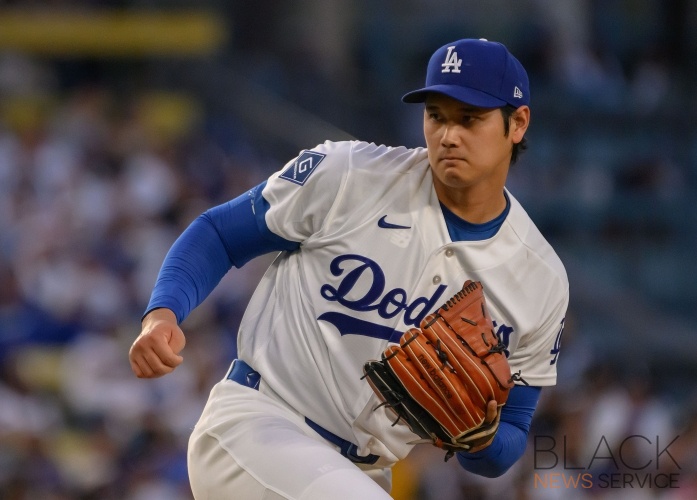 Dodgers defeat Giants, 4-0