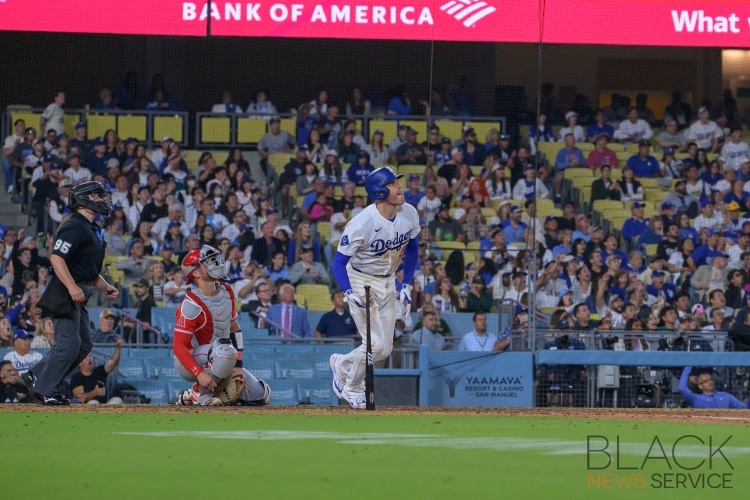 Dodgers defeats Angels, 1-0