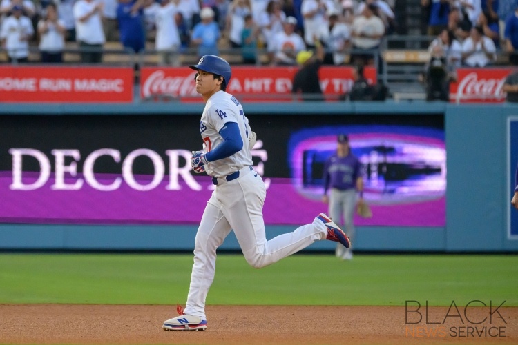 Dodgers defeat Rockies, 8-7